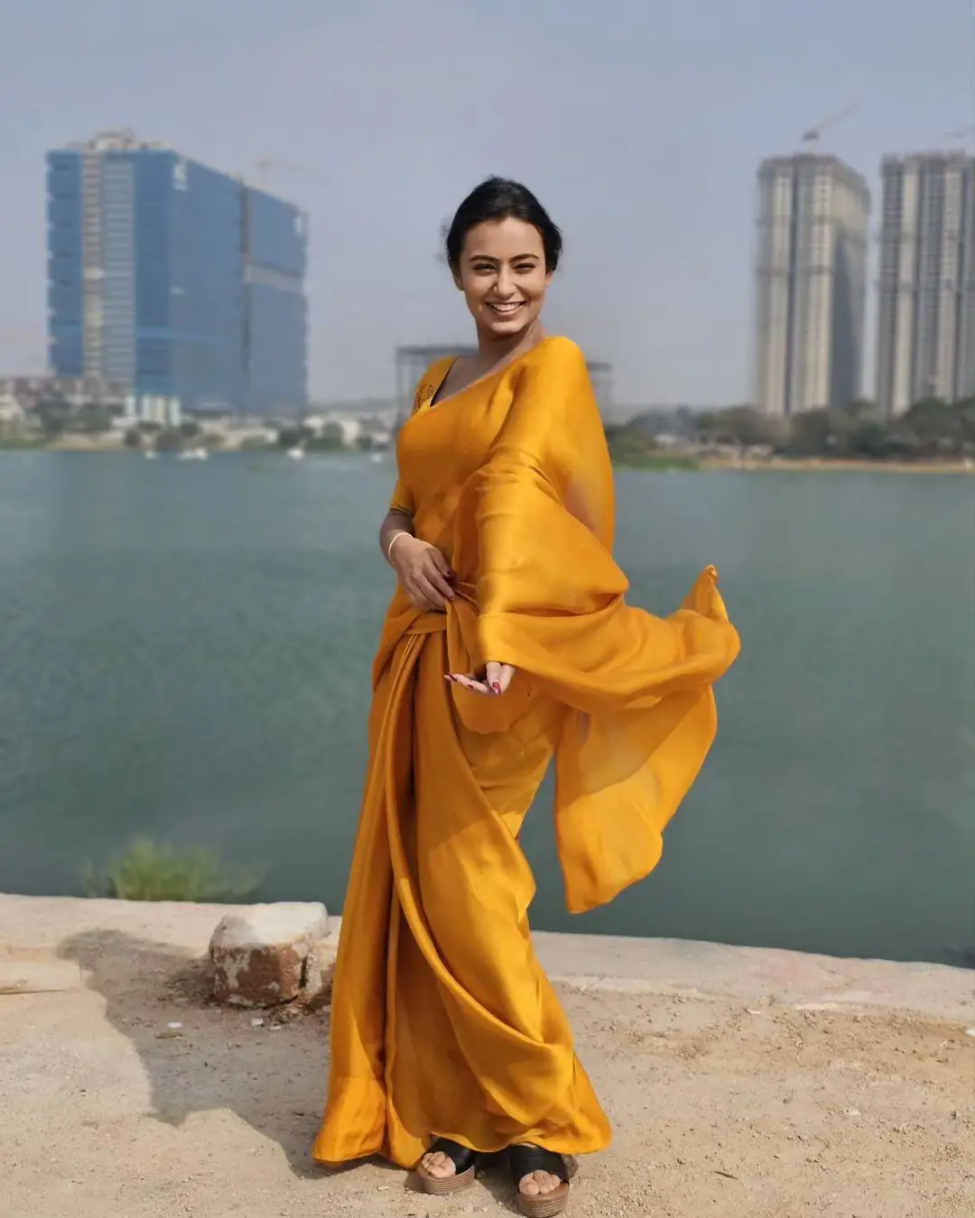 Telugu TV Actress Deepa Jagadeesh Stills In Yellow Saree Blouse